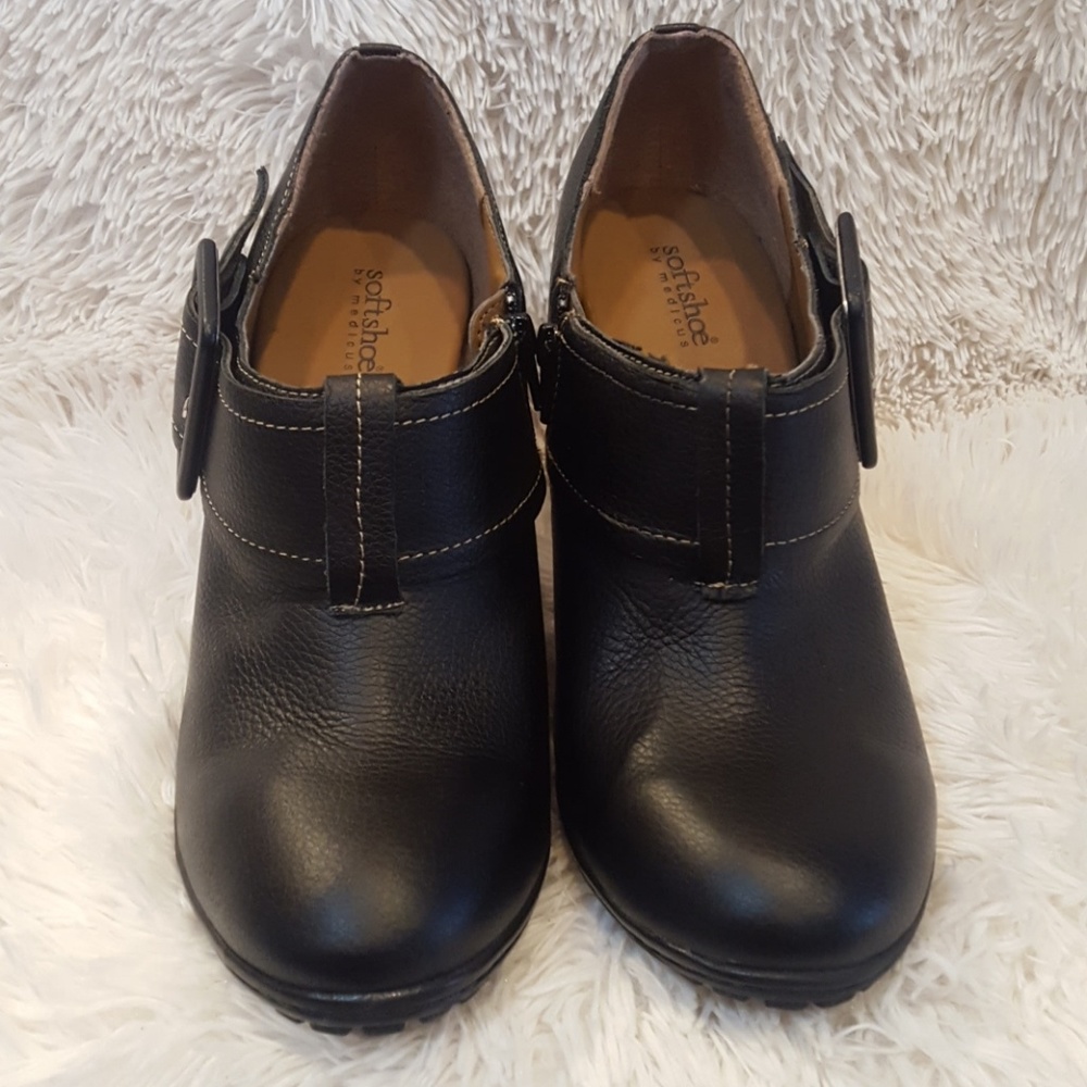 Softshoe by medicus clogs